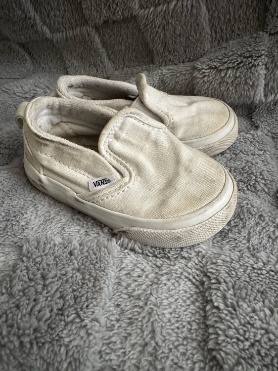 Vans Other - Vans Kids Slip-On Canvas Shoes in Off-White